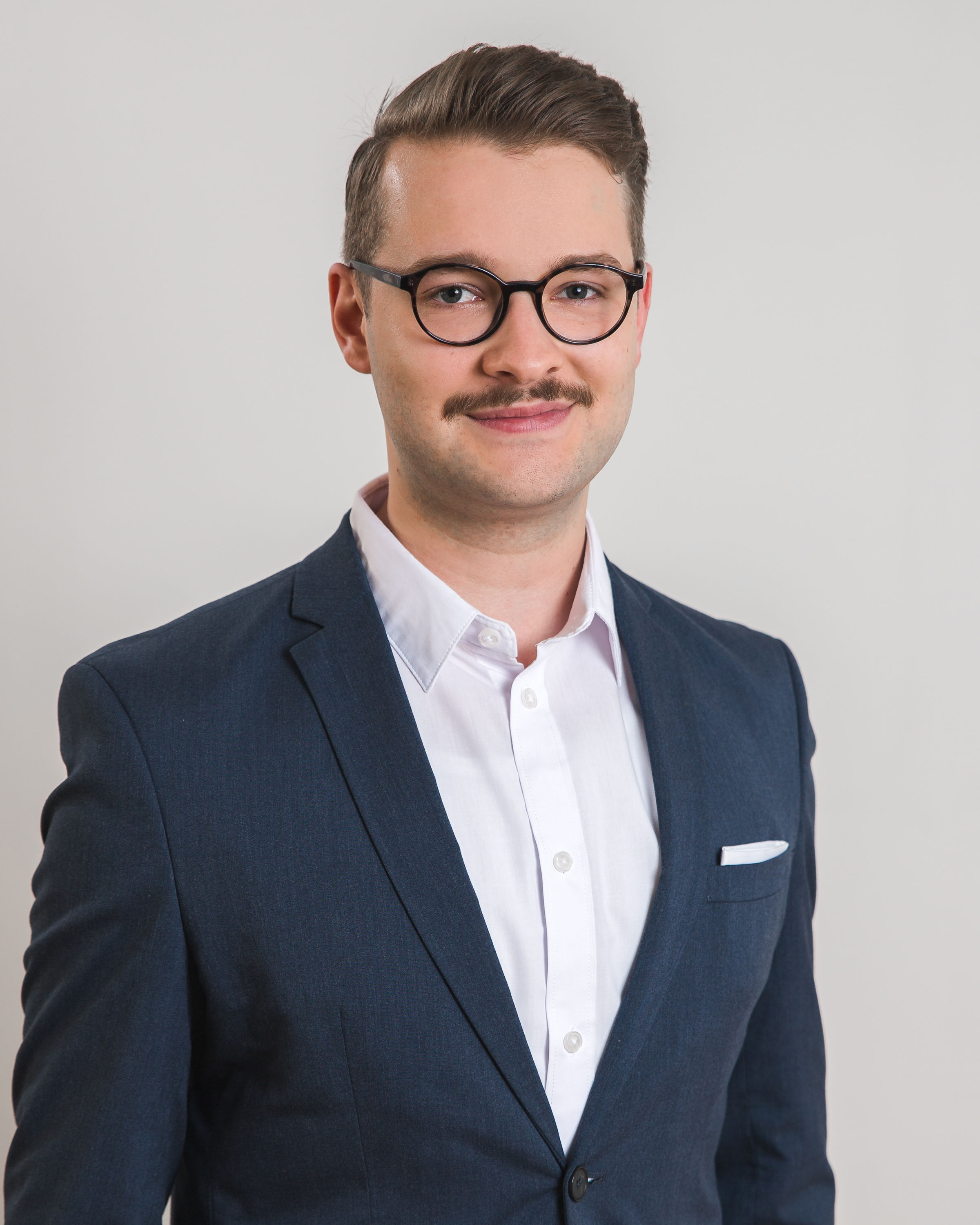 Florian Bernhard